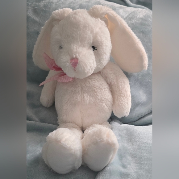 STUFFIES! Brown Reindeer, White Bunny And Nala From The Lion King (1112) - Picture 3 of 14